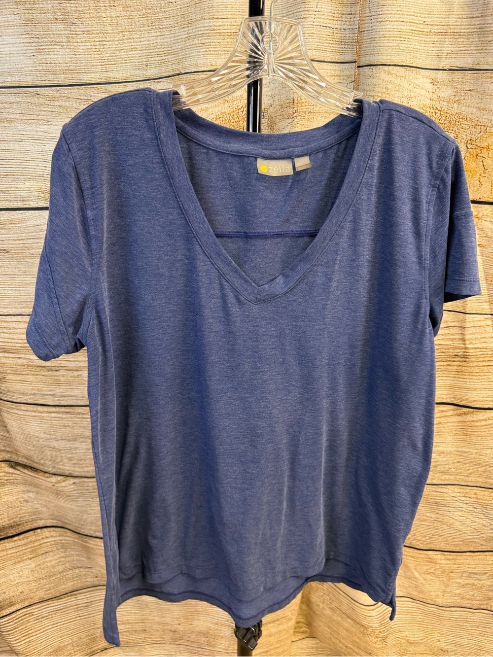 Zella Navy V-Neck Short Sleeve Tee